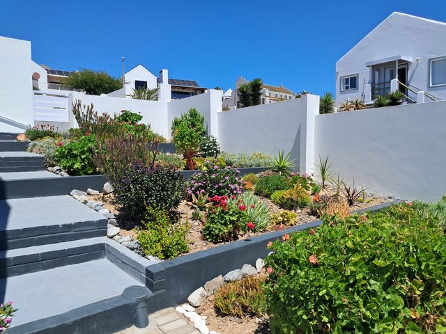 1 Bedroom Property for Sale in Britannica Heights Western Cape
